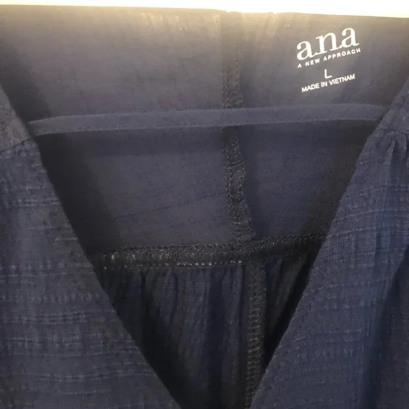 Top - Picture 10 of 15